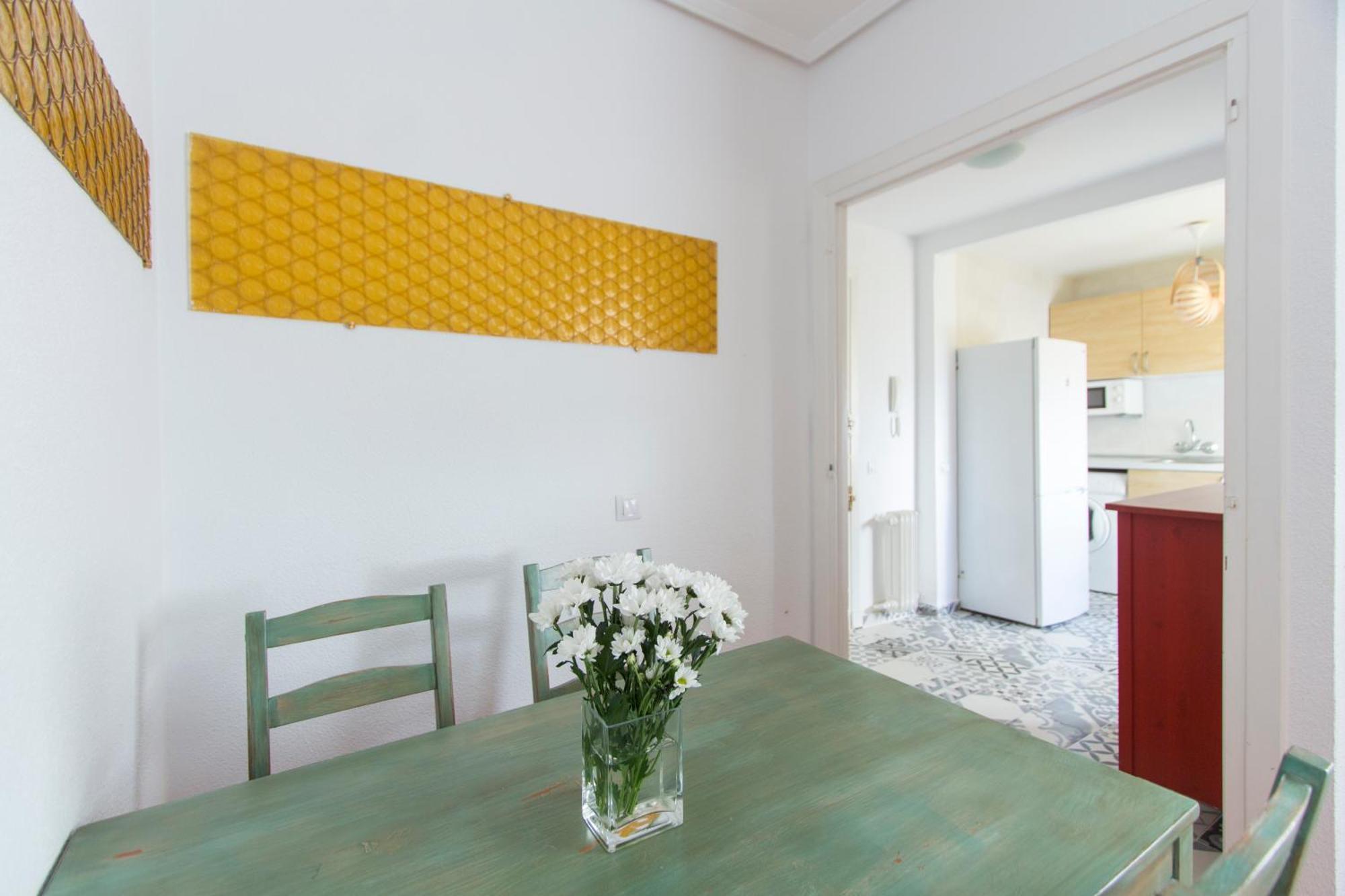 Homelike Embajadores Madrid Exterior photo